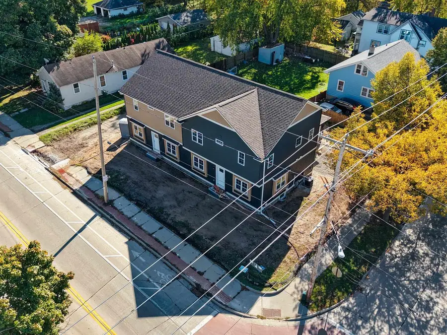 1300 E WALNUT STREET, Green Bay, WI 54301 - Image #2