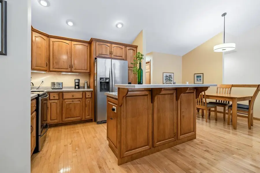 2690 WOODFIELD COURT, Green Bay, WI 54313 - Image #3