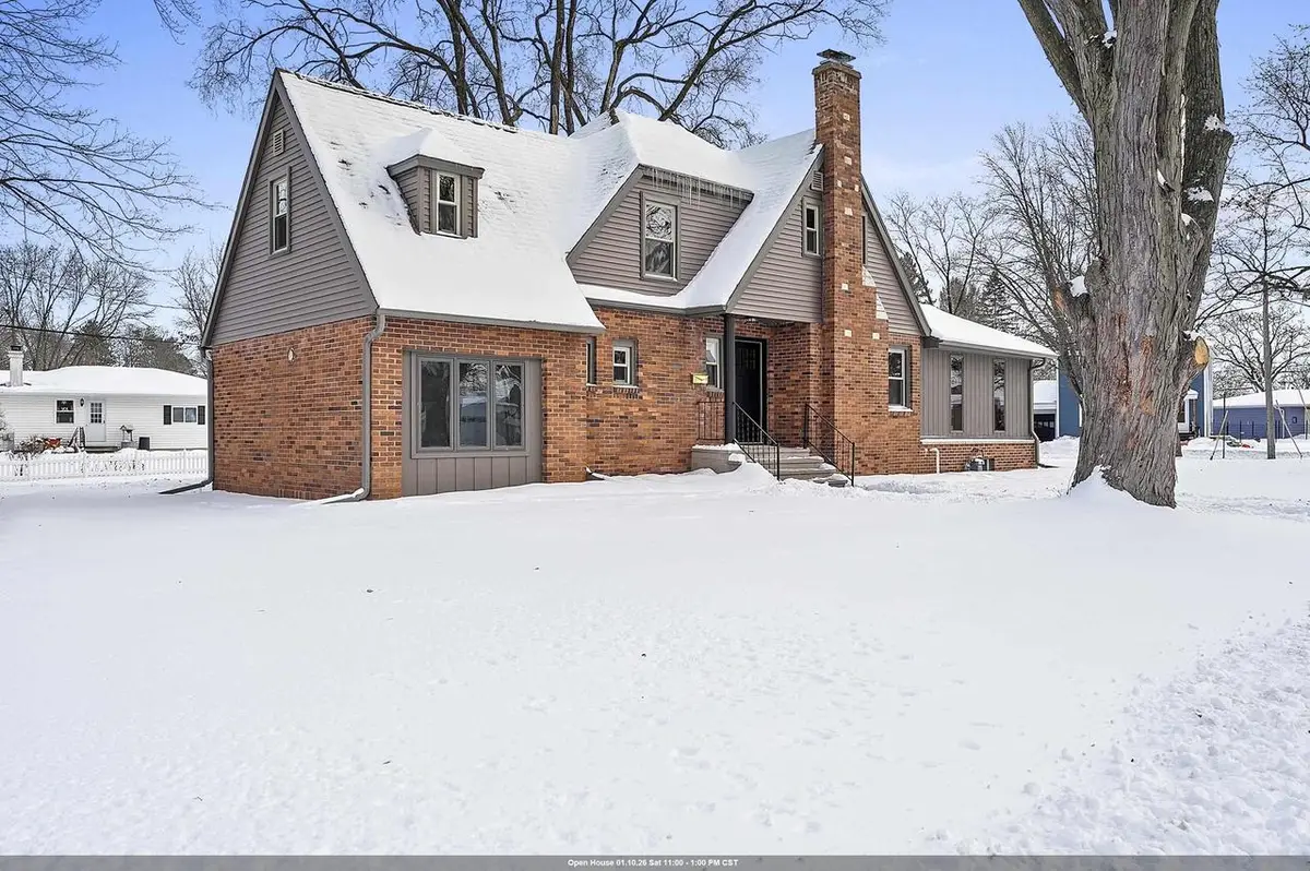 308 FAIRVIEW WAY, Shawano, WI 54166 - Image #1