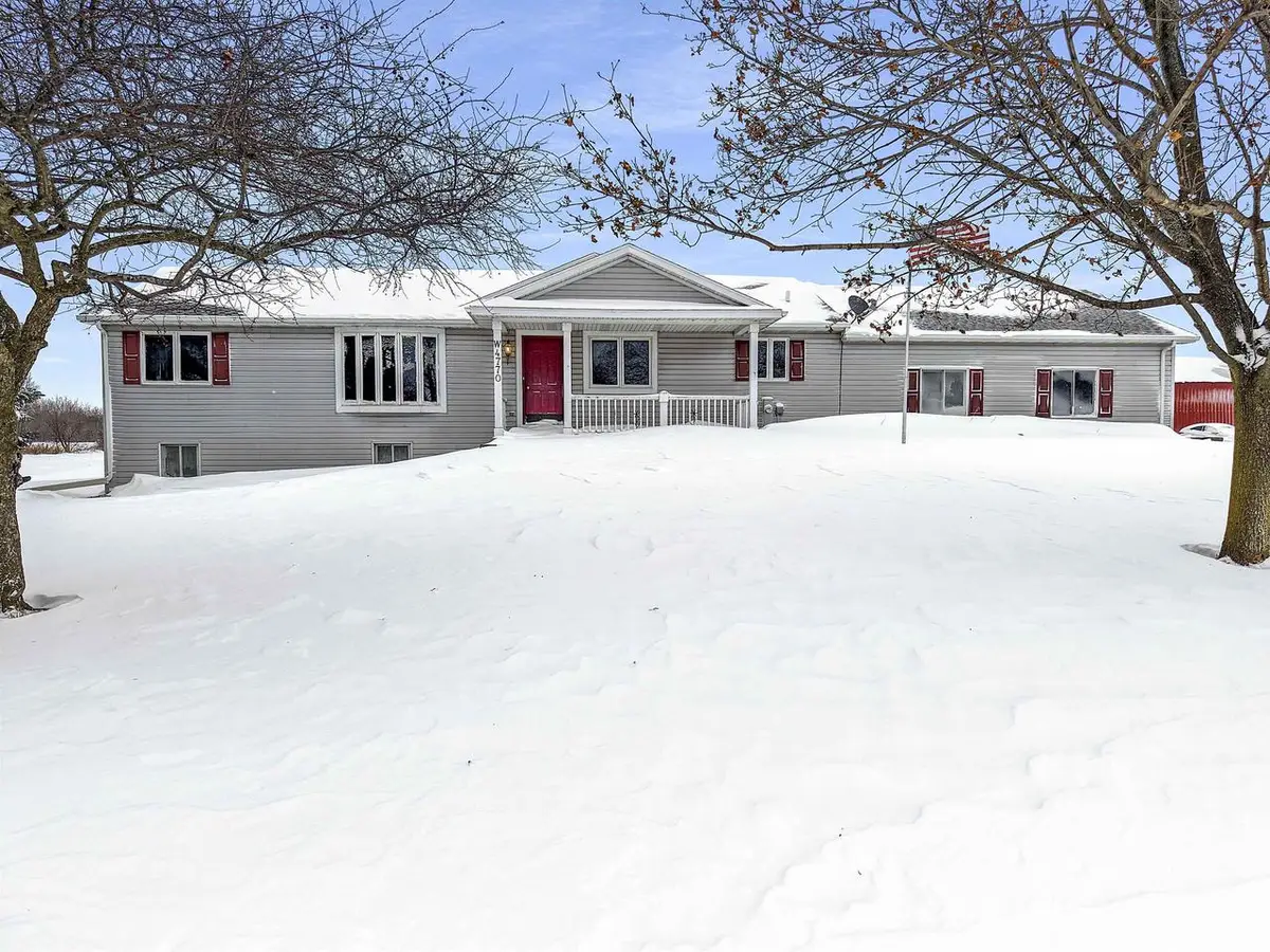 W4770 ERTL ROAD, Menasha, WI 54952 - Image #1
