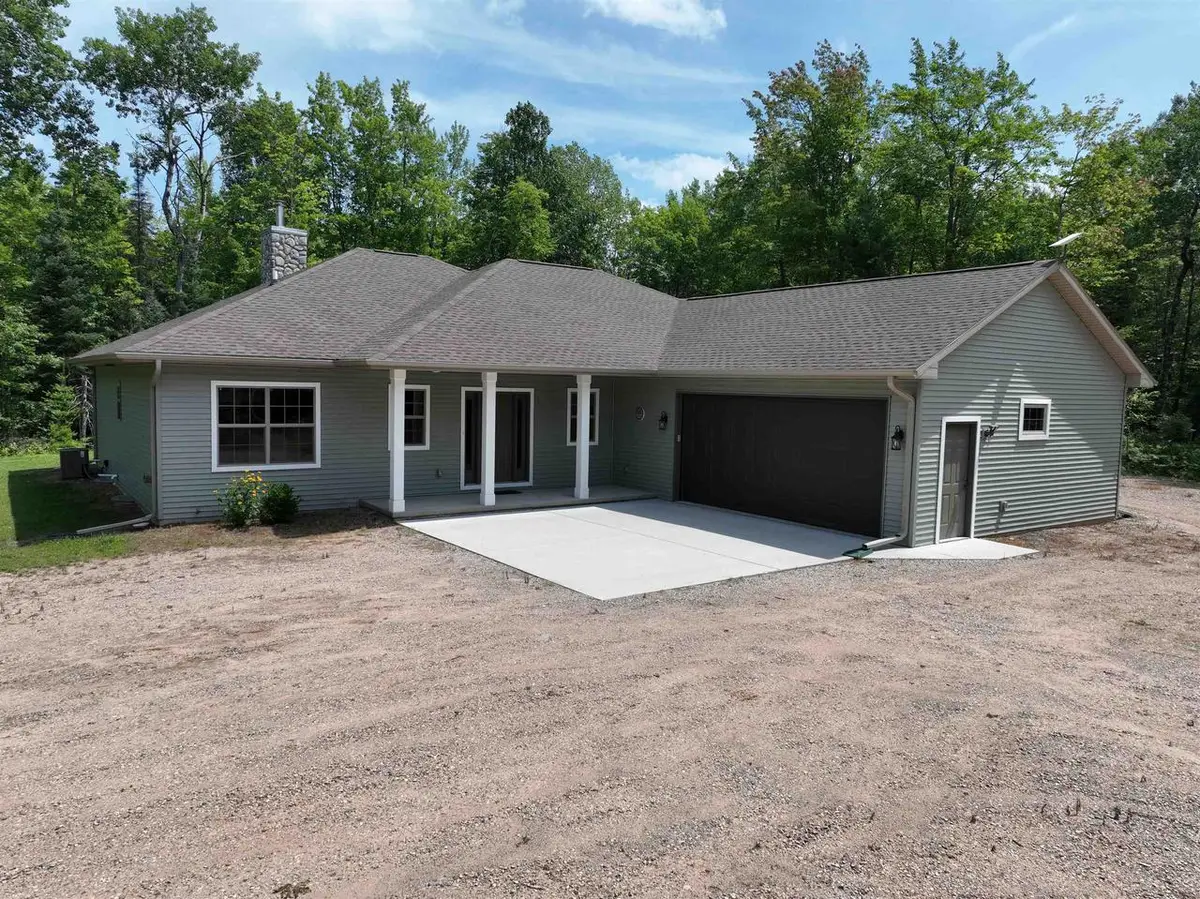 W7239 KODIAK DRIVE, Pembine, WI 54156 - Image #1