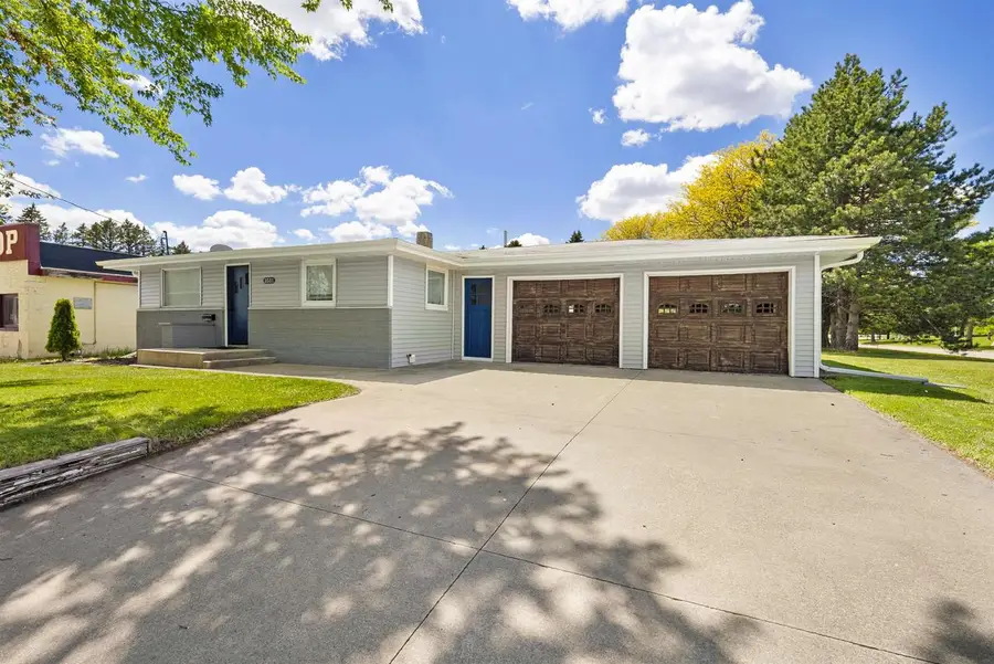 3531 N RICHMOND STREET, Appleton, WI 54911 - Image #2