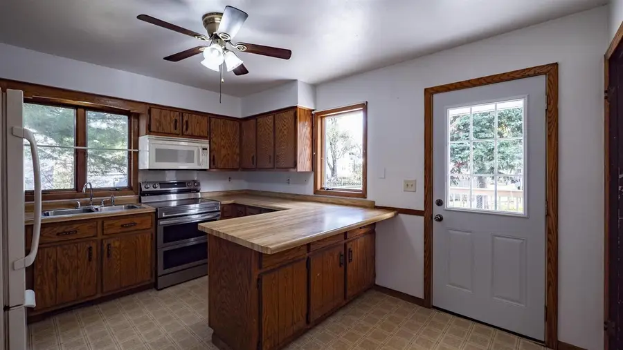 265 MODOC STREET, Clintonville, WI 54929 - #3