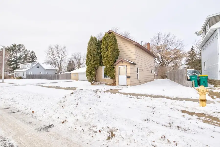 1031 SPRUCE STREET, Marinette, WI 54143 - Image #3
