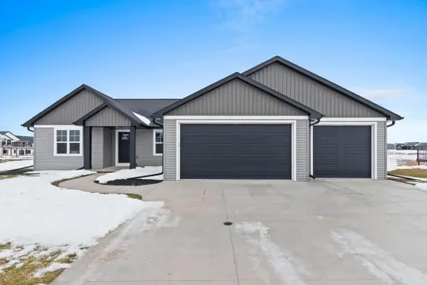 3400 BECKETT LANE, Kaukauna, WI 54130