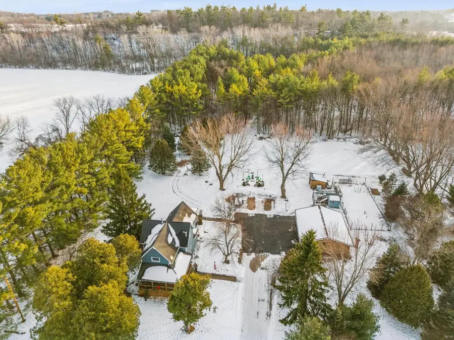 W10763 CROSS ROAD, New London, WI 54961 - Image #3