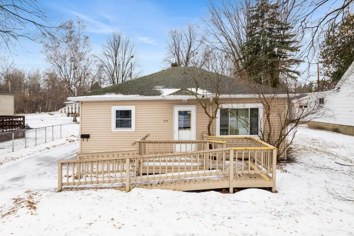 515 ELIZABETH AVENUE, Marinette, WI 54143 - Image #1