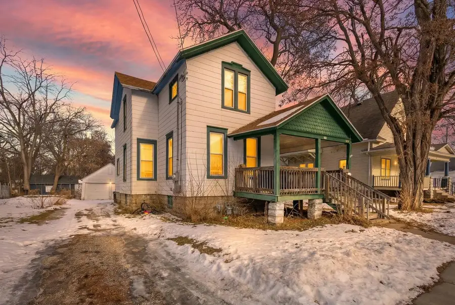 918 MERRITT AVENUE, Oshkosh, WI 54901 - Image #3