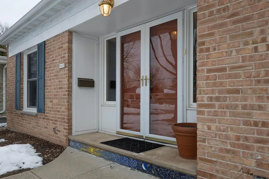 1616 HICKORY STREET, Oshkosh, WI 54901 - Image #2