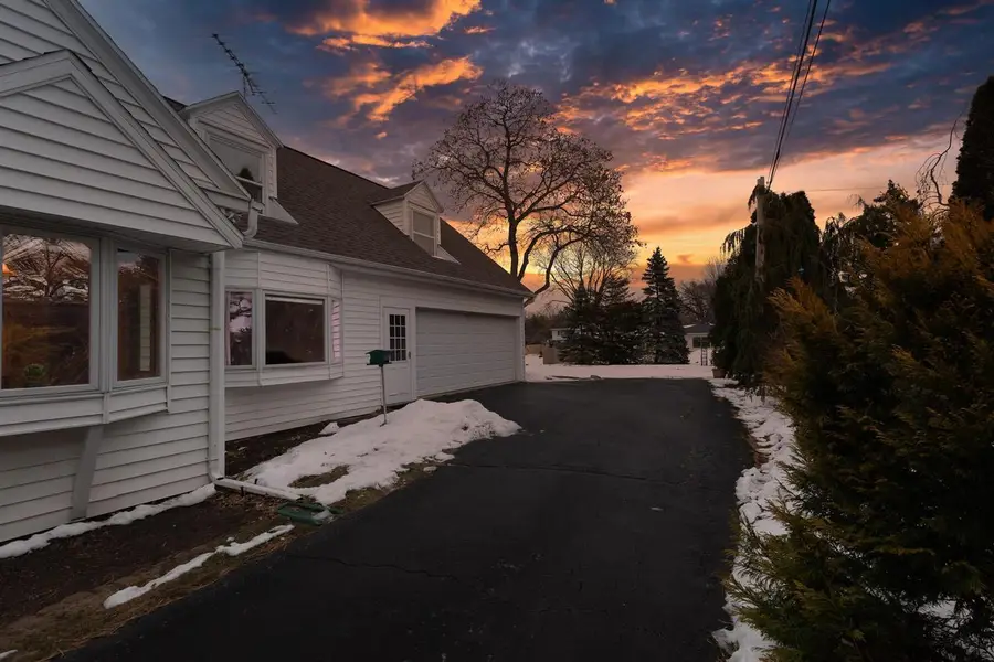 1616 HICKORY STREET, Oshkosh, WI 54901 - Image #3