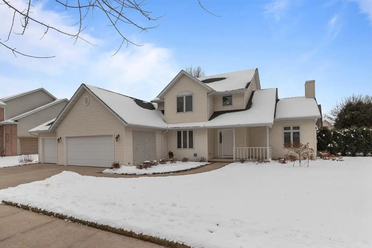 3034 E FALLCREEK LANE, Appleton, WI 54913 - Image #1