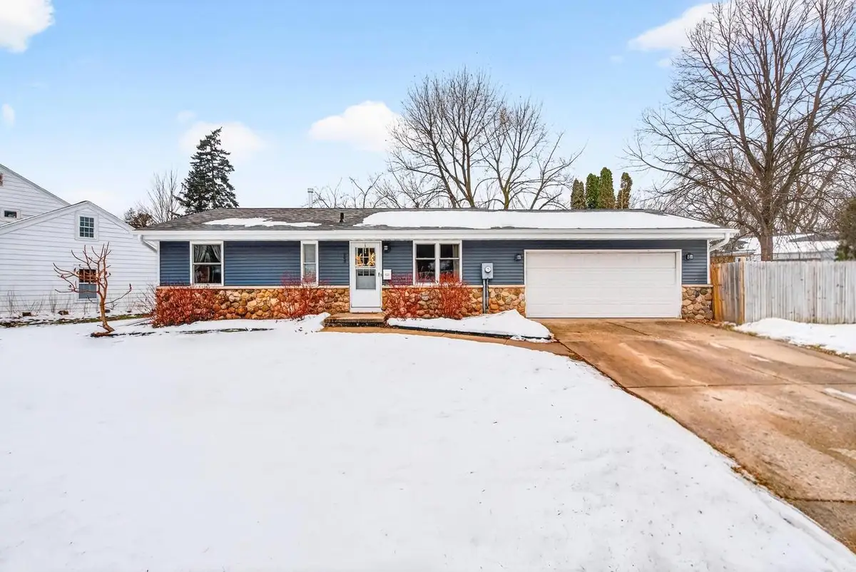 345 RIVER DRIVE, Appleton, WI 54915 - Image #1