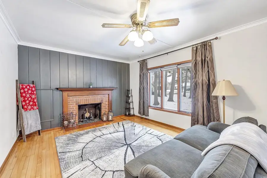 1129 S LINCOLN STREET, Shawano, WI 54166 - Image #3