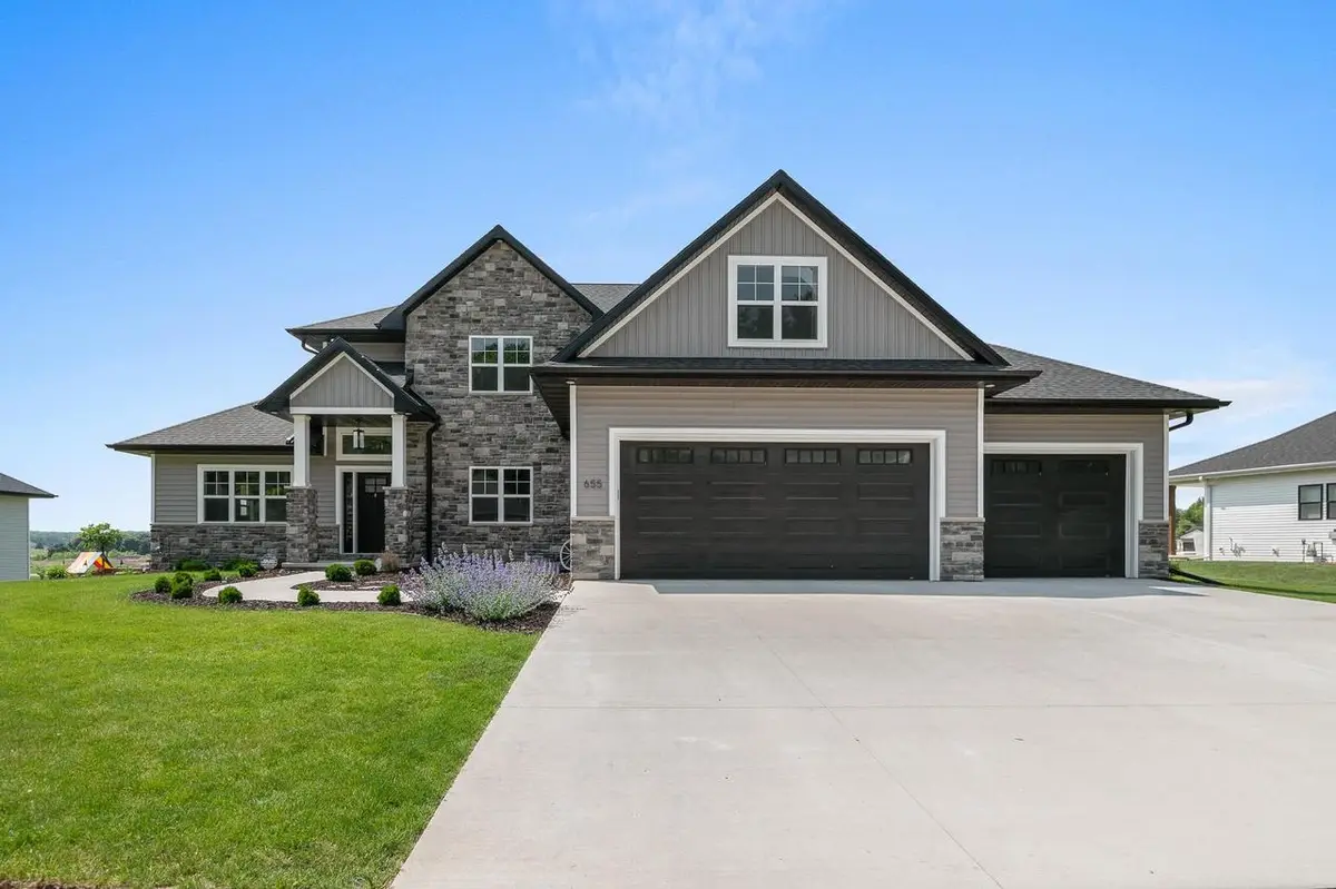 655 SUNSET, Green Bay, WI 54313 - Image #1