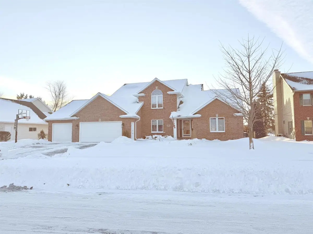 124 SHELLEY LANE, De Pere, WI 54115 - Image #1