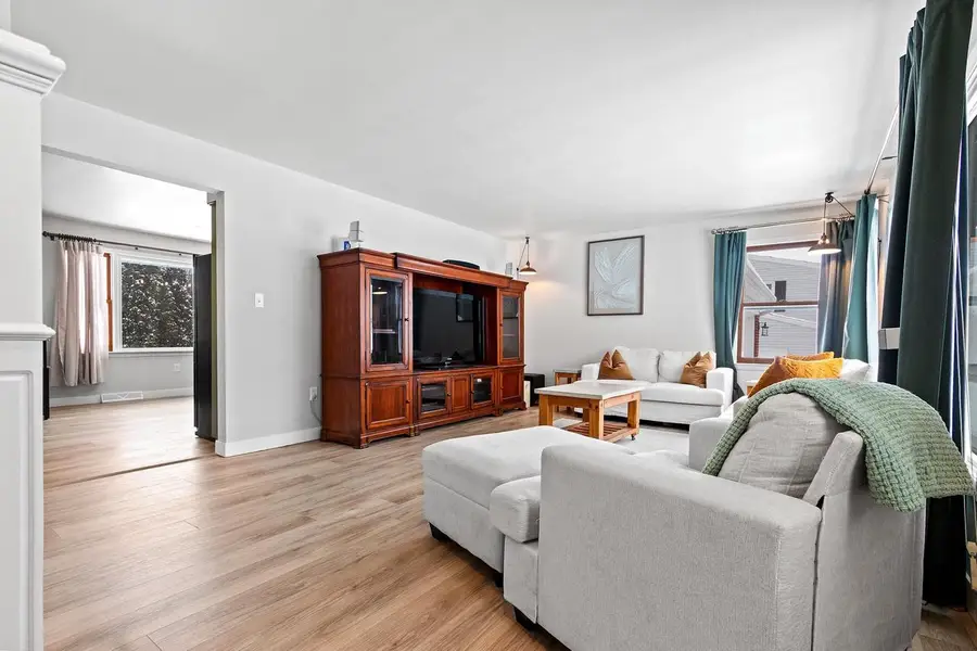 960 WATERMOLEN AVENUE, Green Bay, WI 54304 - Image #3