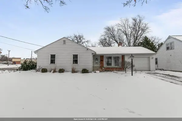 572 NEWTOLS STREET, Green Bay, WI 54302