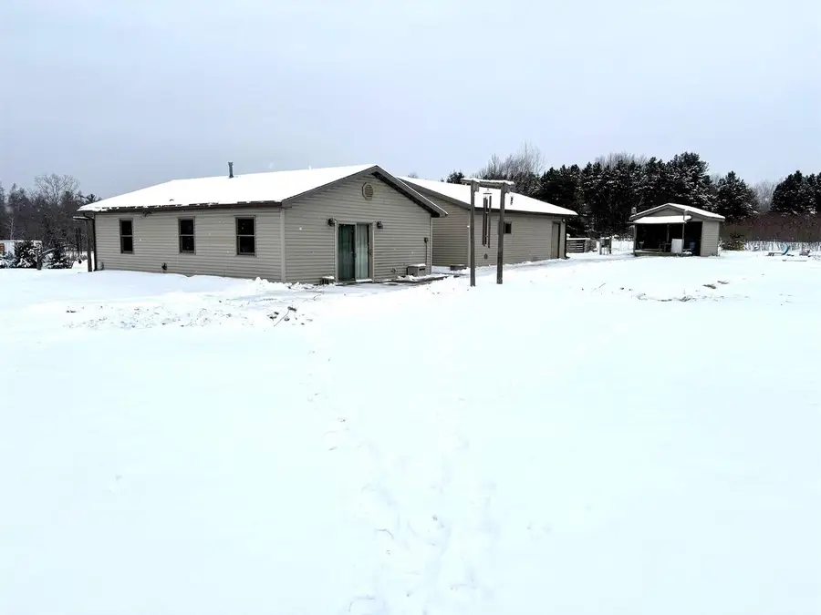 11690 STATE HWY 32, Suring, WI 54174 - Image #2