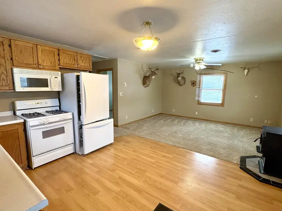 11690 STATE HWY 32, Suring, WI 54174 - Image #3