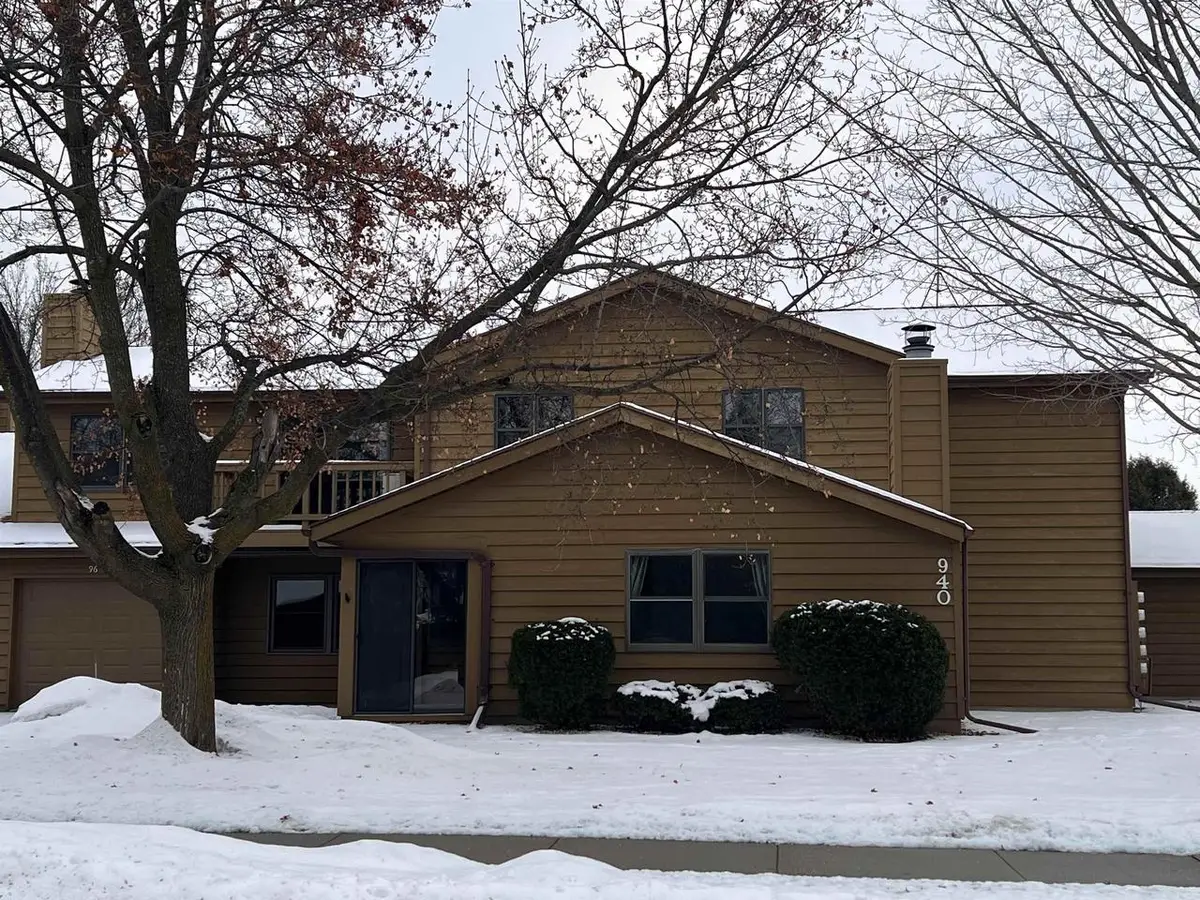 940 BABCOCK STREET  #96, Neenah, WI 54956 - Image #1