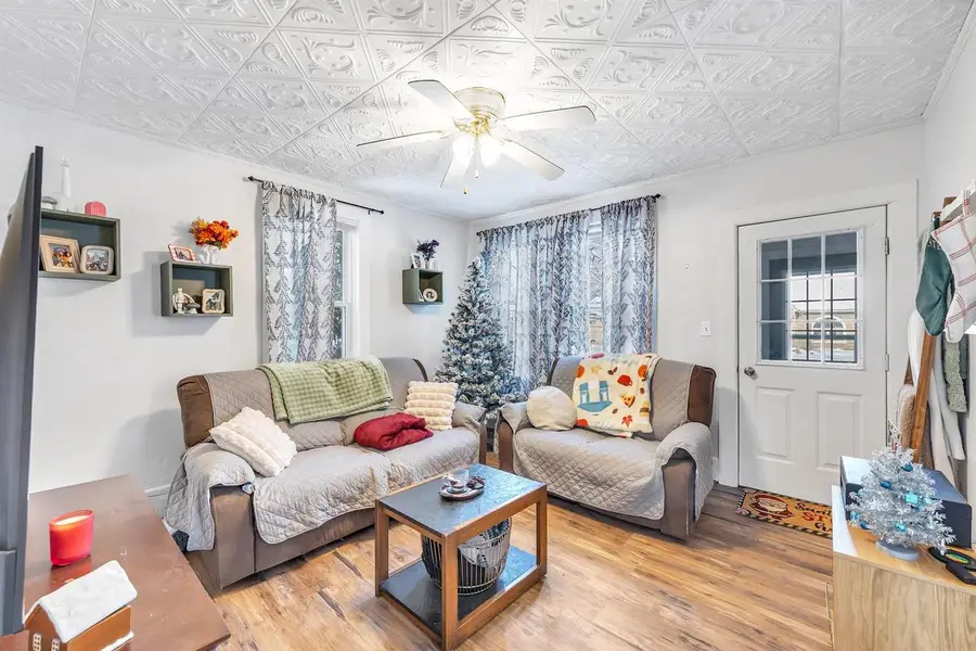 519 W MAPLE STREET, Sturgeon Bay, WI 54235 - Image #2