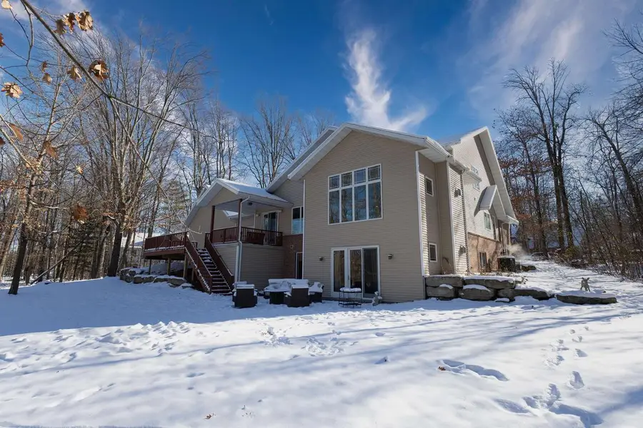 N1499 FOREST GLEN DRIVE, Greenville, WI 54942 - #2