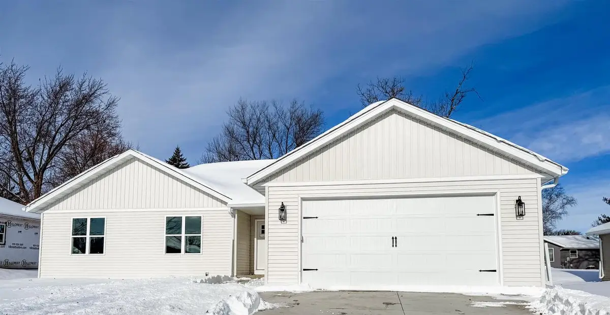 426 VILLAGE LANE, Ripon, WI 54971 - Image #1