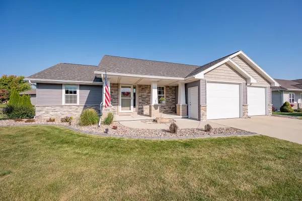 1924 ANDRAYA LANE, De Pere, WI 54115