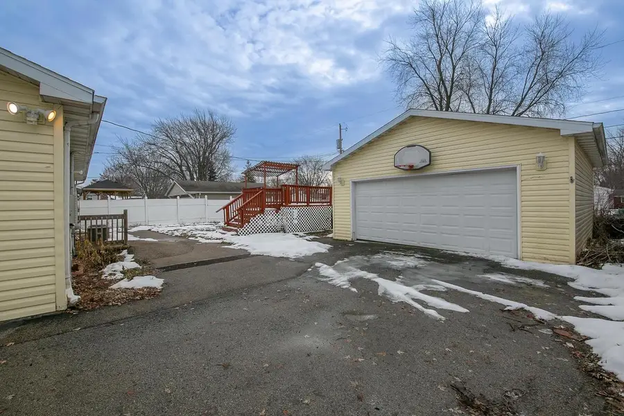 1235 E SYLVAN AVENUE, Appleton, WI 54915 - #3