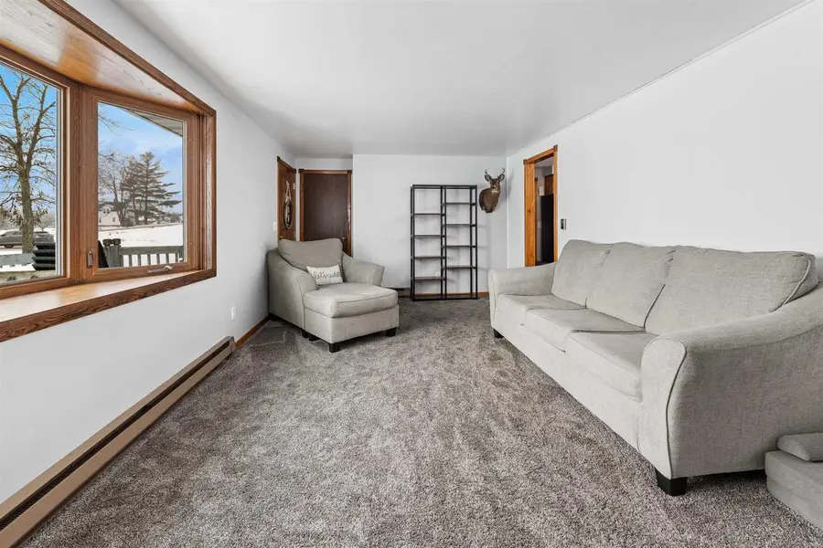 N2108 S R-1 LANE, Menominee, MI 49858 - Image #2