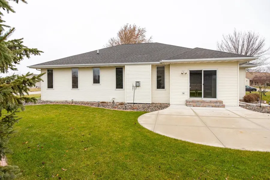223 SUNNY MEADOWS DRIVE, Kaukauna, WI 54130 - Image #2