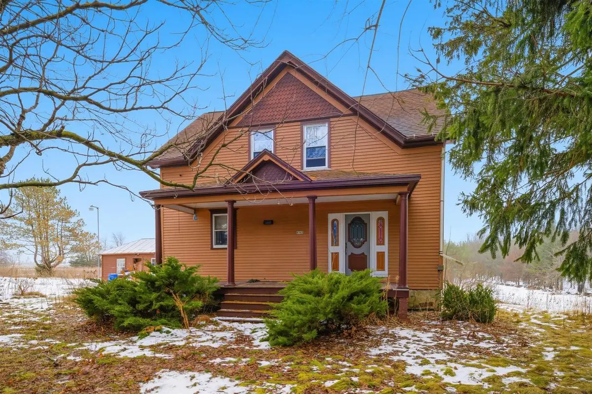 W563 COUNTY ROAD X, New Holstein, WI 53061 - Image #1