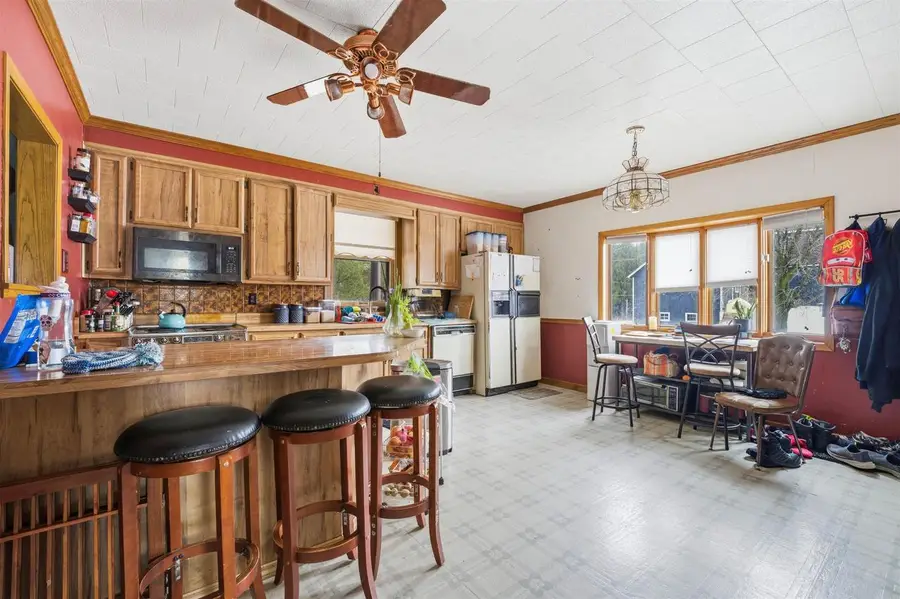 W563 COUNTY ROAD X, New Holstein, WI 53061 - Image #3