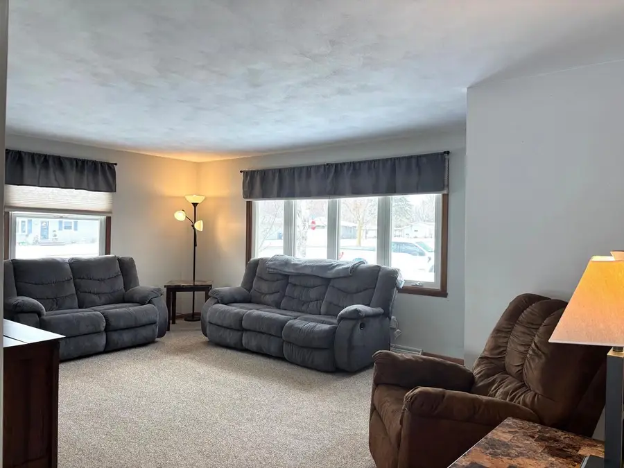 1905 MILLER LANE, Kaukauna, WI 54130 - Image #3