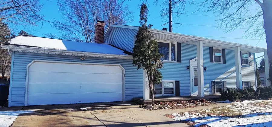 517 MENLO PARK ROAD, Green Bay, WI 54302 - Image #2