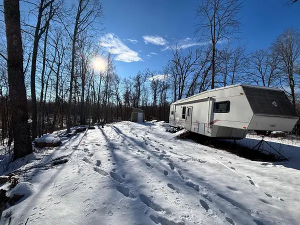 W13541 BROOKS LANE, Crivitz, WI 54114