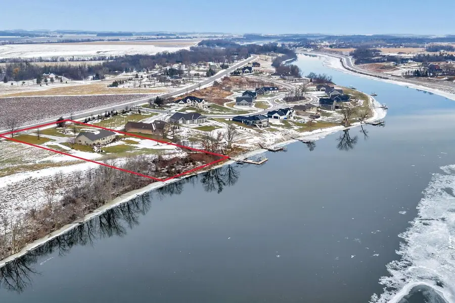 4207 LOST DAUPHIN ROAD, De Pere, WI 54115 - #2