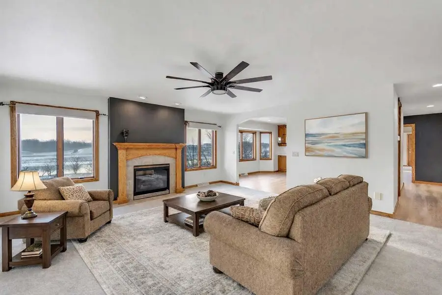 4207 LOST DAUPHIN ROAD, De Pere, WI 54115 - #3