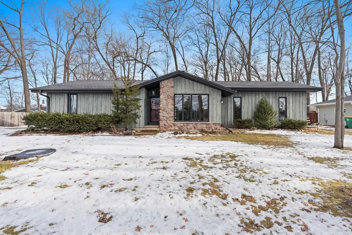 1313 SORRENTO DRIVE, Green Bay, WI 54304 - Image #1