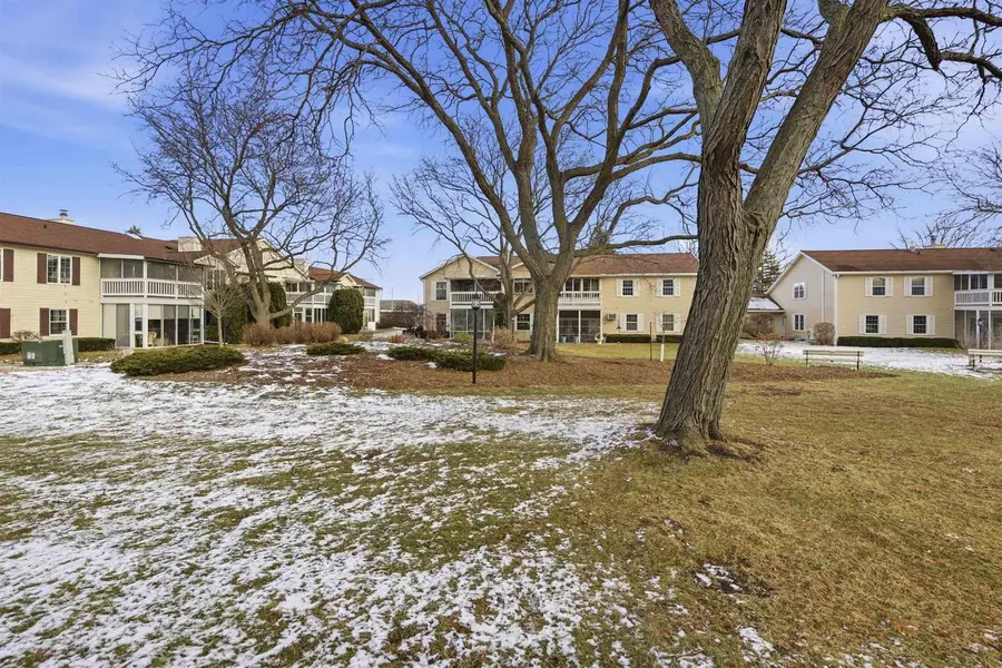 2324 WISCONSIN STREET, Oshkosh, WI 54901 - #3