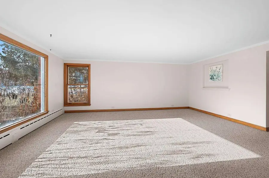 134 E BYRD STREET, Appleton, WI 54911 - #3