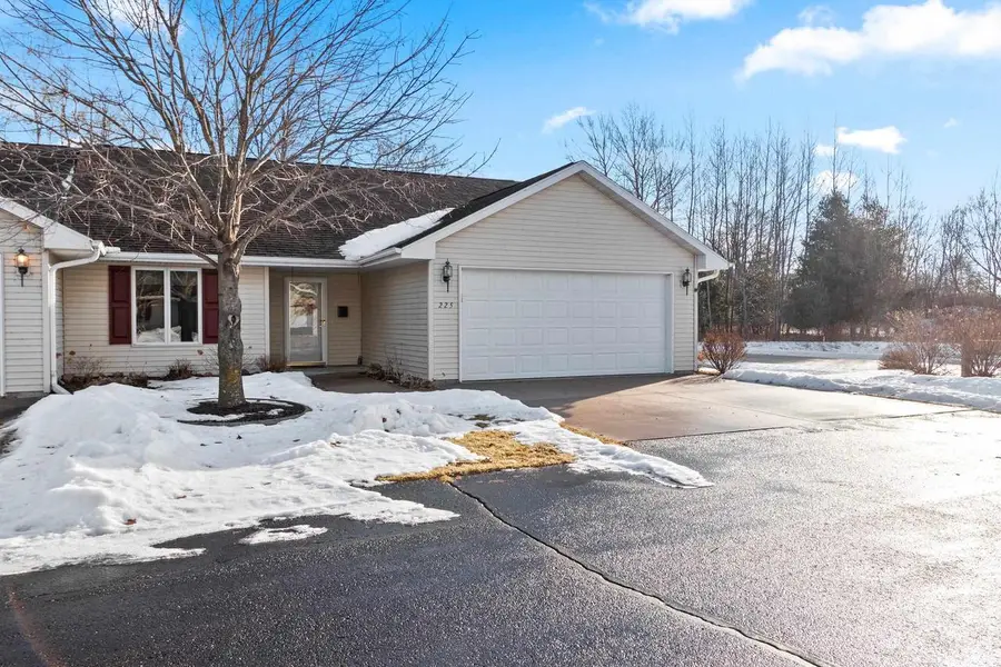225 CHANNEL, Shawano, WI 54166 - Image #3