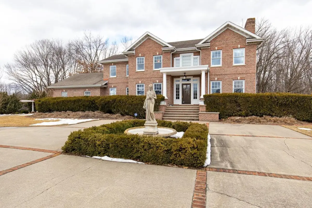 W9258 LAMISE WAY, Hortonville, WI 54944 - #1