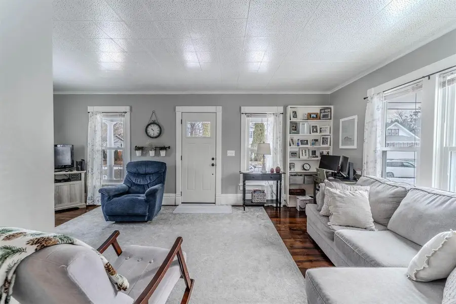 1127 JEFFERSON STREET, Oshkosh, WI 54901 - Image #2