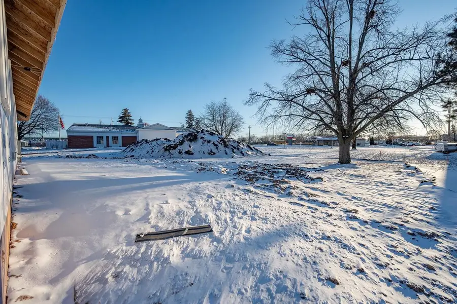 1040 ETHEL AVENUE, Green Bay, WI 54304 - Image #3