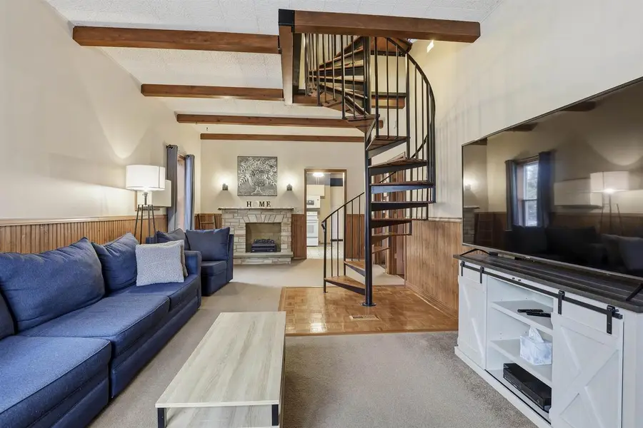 524 E MCKINLEY STREET, Appleton, WI 54915 - #3