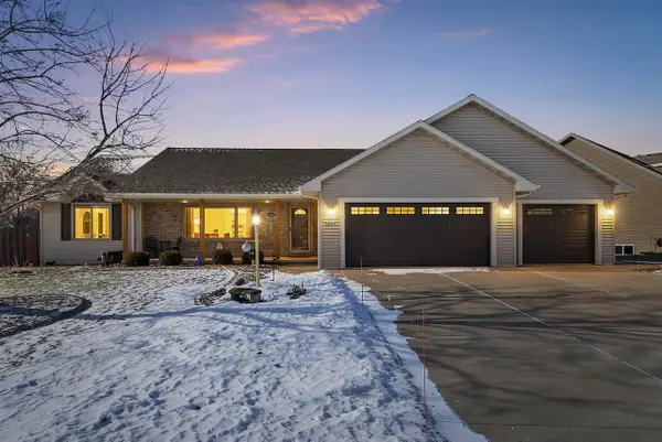 1615 SHALLOW CREEK COURT, Green Bay, WI 54313