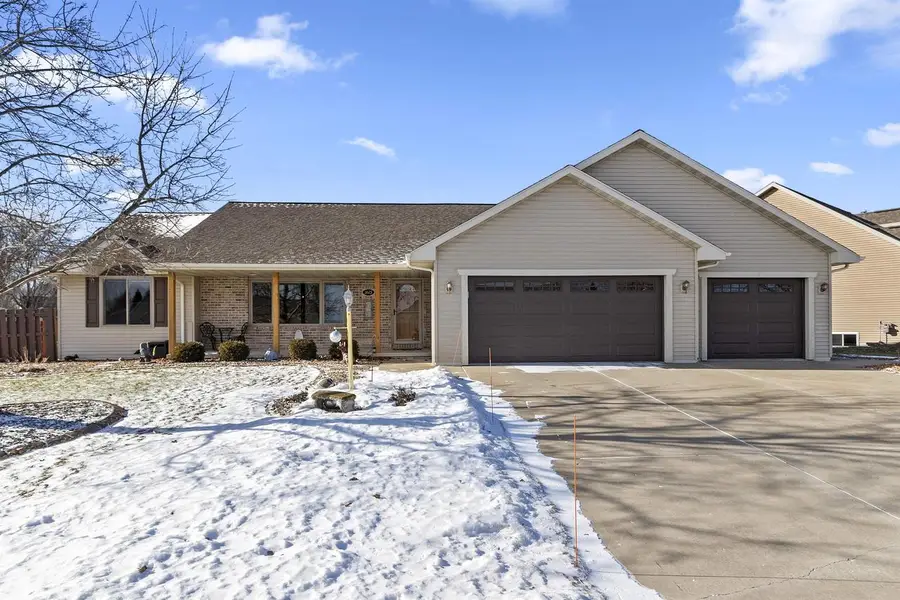 1615 SHALLOW CREEK COURT, Green Bay, WI 54313 - Image #3