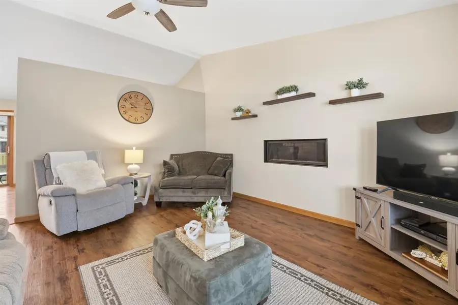 109 NICOLE LANE, Wrightstown, WI 54180 - #3