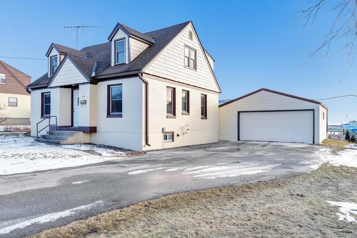 94 E North Water STREET, Algoma, WI 54201 - #1